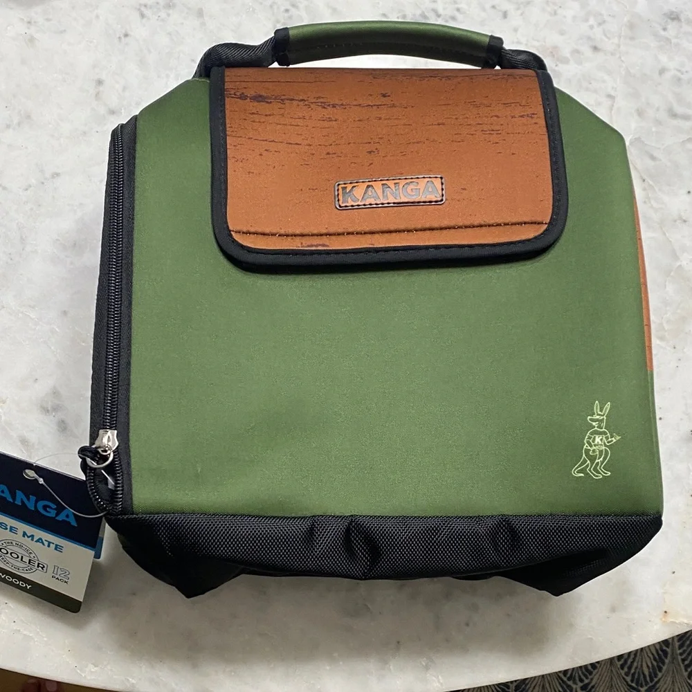 NWT Kanga The Case Mate Green 12 cans cooler